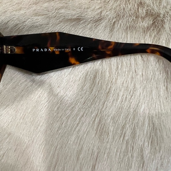 Prada VAU6S1 Honey Havana/brown lens sunglasses - Picture 4 of 5
